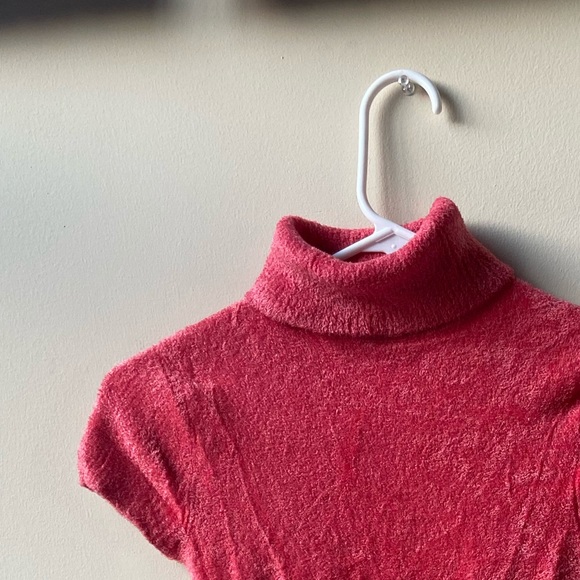 Vintage Fuzzy Turtleneck 🌷 - Picture 7 of 7